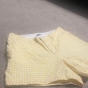 A white and yellow squares short 💛